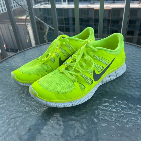 Nike Shoes - NIKE Women’s Free 5.0+ Volt Sneaker Size 9.5 US
